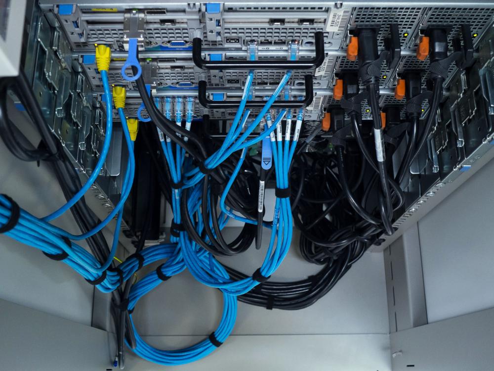 Server Rack Configuration and Cable Management Best Practices